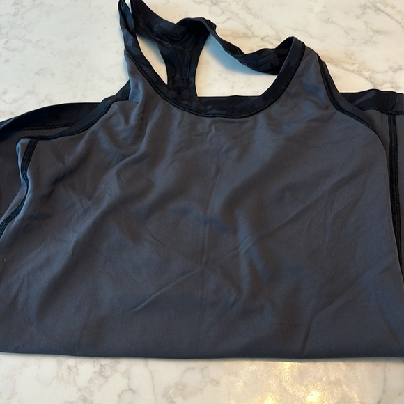 Lululemon Tank - Picture 4 of 4